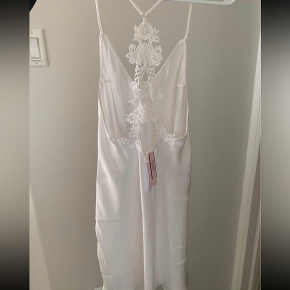 Victoria’s Secret Satin Slip - Picture 4 of 5